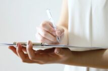 脱毛への意識の芽生えが低年齢化 費用捻出のため夜のバイトを始める女子学生も