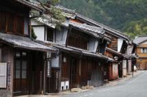 大正時代の豪邸や町家をホテルなどに。空き家の活用が続々の町おこしが脚光 岐阜県美濃市