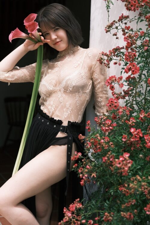 シドニー出身でハーフ、美貌の持ち主