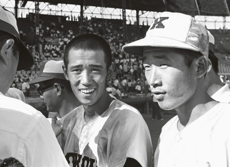 1968年、初優勝の原動力となった興國の丸山朗（左）と熱田実雄（写真／共同通信社）