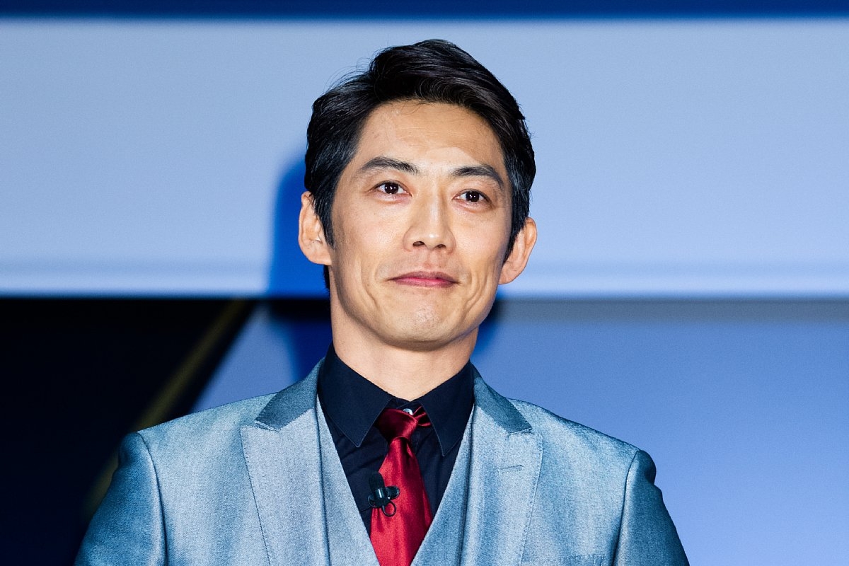 写真】反町隆史、『オールドルーキー』で際立つ存在感 GTOが