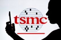 半導体不足はまだら模様、電子製品向けは需要急減 TSMCの株価も下落続く