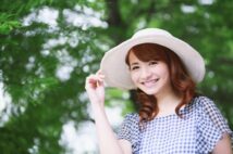 おしゃれ&時短に!夏だけじゃなく「一年中帽子をかぶる生活」の良いところ