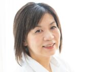 漫画家の柴門ふみ氏が、吉田拓郎の思い出の曲を振り返る