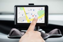 ほとんど助手席に乗っているだけで時給1100円も 定年後に運転免許を活かせるアルバイト