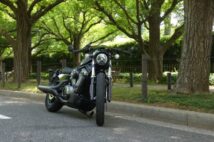 「日本にハーレーは合わない説」を覆す!軽量ハーレーダビッドソン「RH975ナイトスター」の乗り心地レポート
