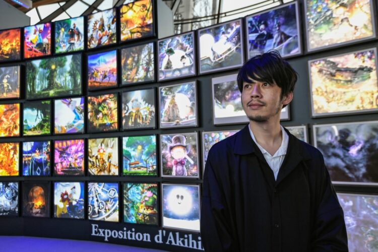 絵本、展覧会、映画とクラウドファンディングによって実現させてきた西野亮廣(AFP=時事)