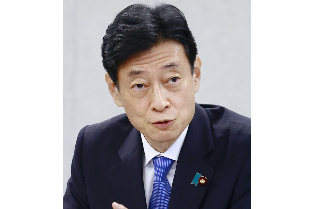 西村康稔経産相は「お土産の購入量が非常に多い」 官僚作成