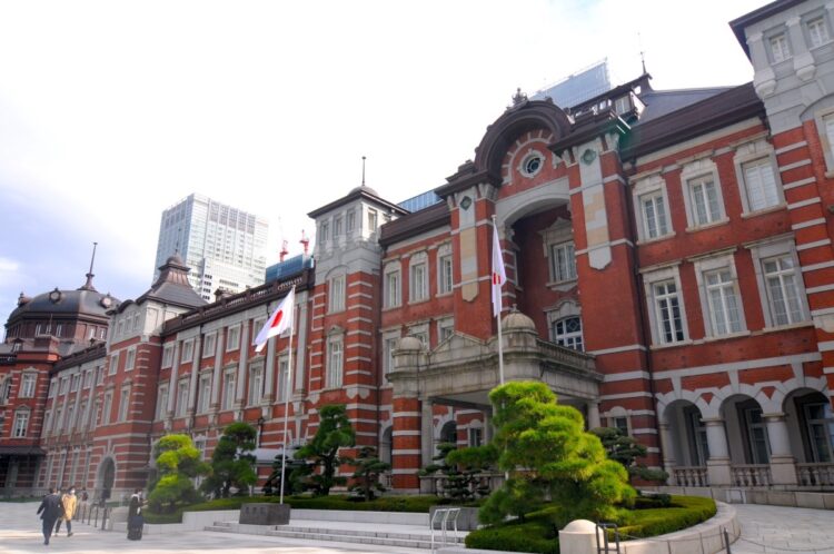 復原された東京駅の赤レンガ駅舎は八角形だった屋根が丸型ドームへと戻された（2021年撮影：小川裕夫）