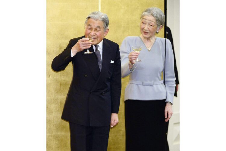 2015年にも上皇ご夫妻が訪れている(時事通信フォト)