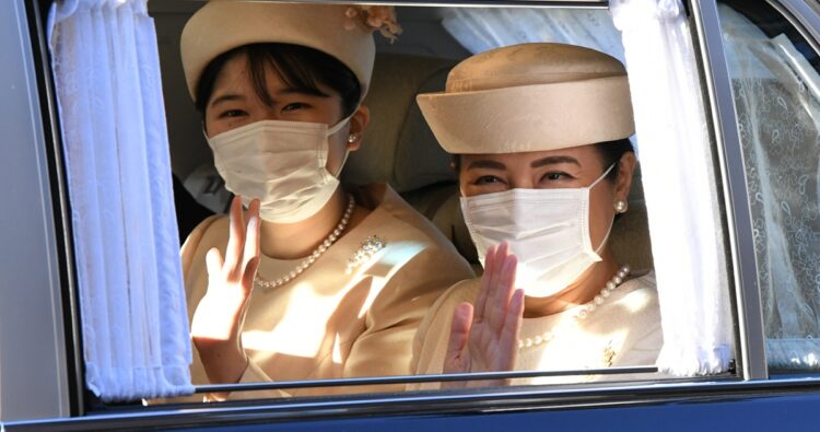 イギリス訪問中もオンライン通話でやりとりされた（2022年1月、東京・港区。写真／JMPA）