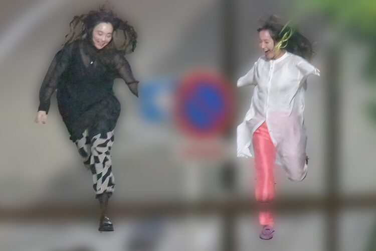 過酷なロケを乗り切るふたり