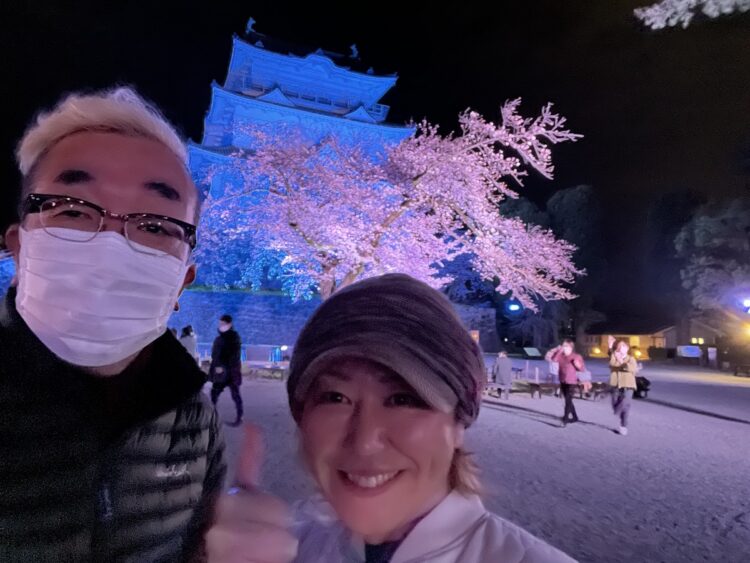 小田原城と夜桜を楽しむ