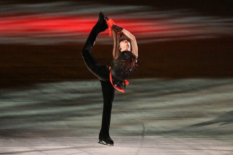 羽生結弦の単独アイスショー「プロローグ」から「CHANGE」の演技（AFP＝時事）