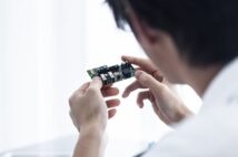 円安を逆手に海外企業の生産拠点誘致を 日本が「世界の工場」になれば経済は復活する