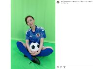 新井恵理那アナ、佐久間みなみアナも参戦　Ｗ杯激戦の裏で女子アナ「自撮り応援合戦」