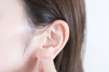 病気のサインかもしれない「耳鳴り」とは?(イメージ)