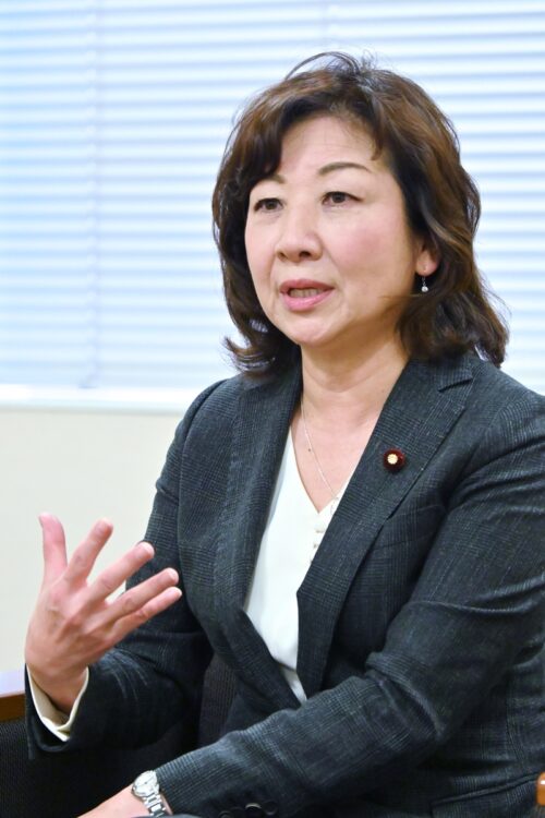 野田聖子（のだ・せいこ）／1993年、初当選。総務大臣、幹事長代行、男女共同参画担当大臣などを歴任