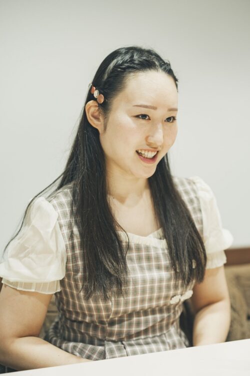 現在は正社員もしている