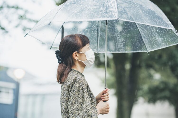 母として見守る