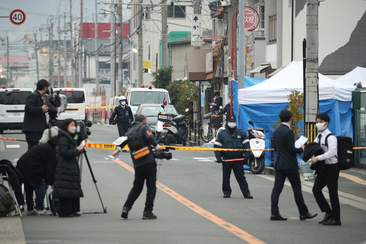 暴走車に発砲した理由とは（時事通信フォト）
