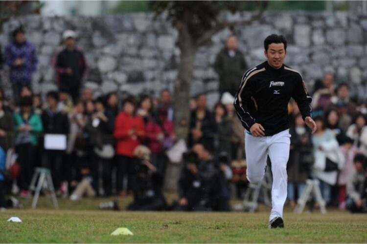 日本ハムのキャンプで練習する斎藤佑樹（2011年2月）
