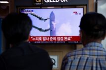 「本当にロケット発射実験なのか?」謎の飛行物体に日中韓が騒然 中国で拡散される“UFO情報”