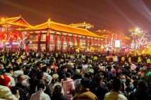「高すぎる油麺」春節の中国国内旅行でぼったくり多発 SNSで拡散され改善命令