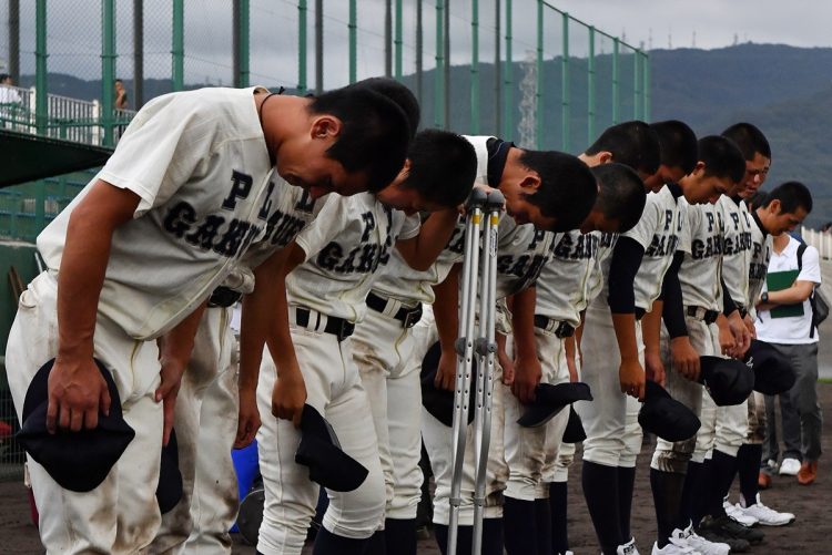 2016年夏の大阪大会を最後に、硬式野球部の復活は休部に