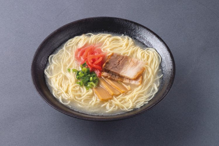 袋麺「とんこつ」部門で1位に輝いた『チャルメラ バリカタ麺豚骨』の魅力とは