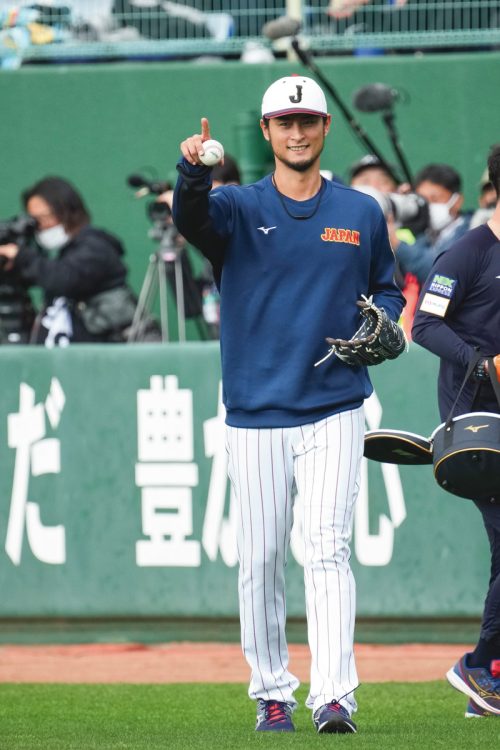 日本の強みについてダルは「人と人との距離が近く短期間でまとまり、一丸となった野球を見せられること」と模範解答