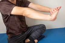 「高血圧体質」の改善にアプローチする「ツボ押し」と「ストレッチ」を紹介(イメージ)