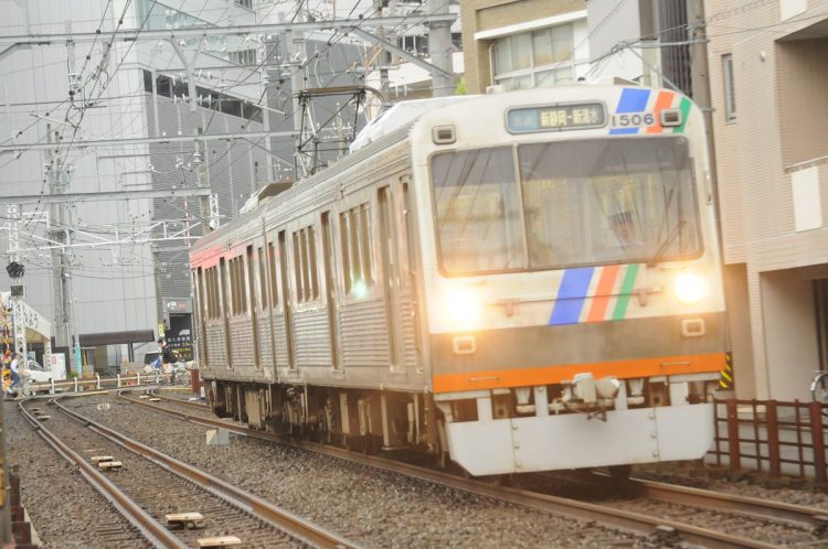 静鉄の顔としてデビュー50年を迎えた1000形。間もなく全車が引退する予定（撮影：小川裕夫）