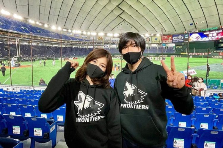 弟・神葉とアメフトの試合を観戦（インスタグラムより）