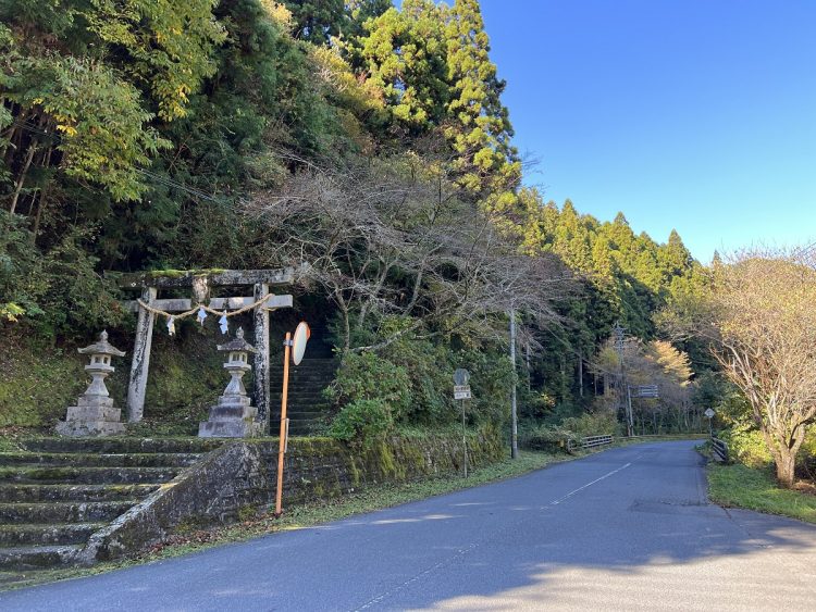 静かな金峰の地