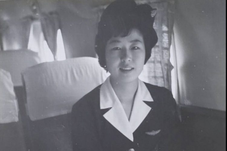 1961年3月。研修期間をへて、晴れて初フライトを踏んだ頃の田中敬子