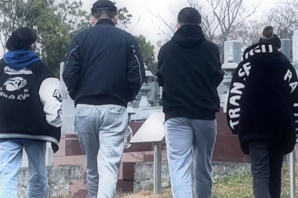 Re: [閒聊] 以主角群命名三子女 長男「赤彗星」