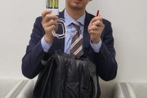 阪神・淡路大震災を経験した気象予報士・蓬莱大介さん　必携防災アイテムは「笛」と「電池式モバイルバッテリー」