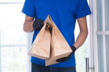 フードデリバリーで「チップ」どうしてる? 渡す派・渡さない派、それぞれの考え方