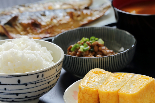 タンパク質を摂ることは重要（写真／PIXTA）