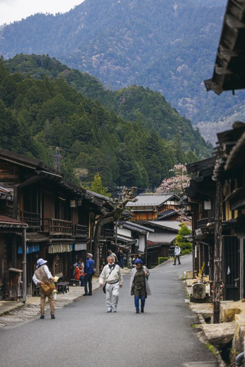 徳川家康が整備した中山道六十九次のうち、江戸から数えて42番目の宿場