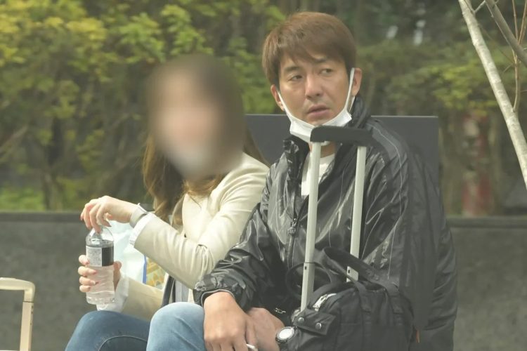 “婚外ディズニーデート”報道の影響も?