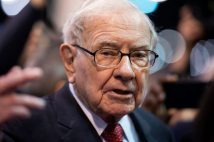 ウォーレン・バフェット氏が次に投資する日本株を専門家が予想 注目は「メガバンク」と「原油ガス開発」