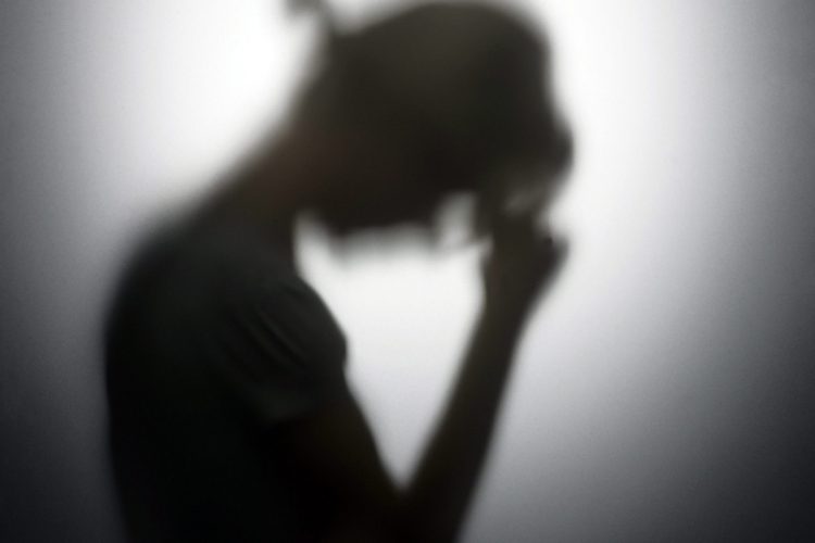 中高年だけでなく、10代~20代の若年層にも広がる「ロマンス詐欺」の被害(写真はイメージ)