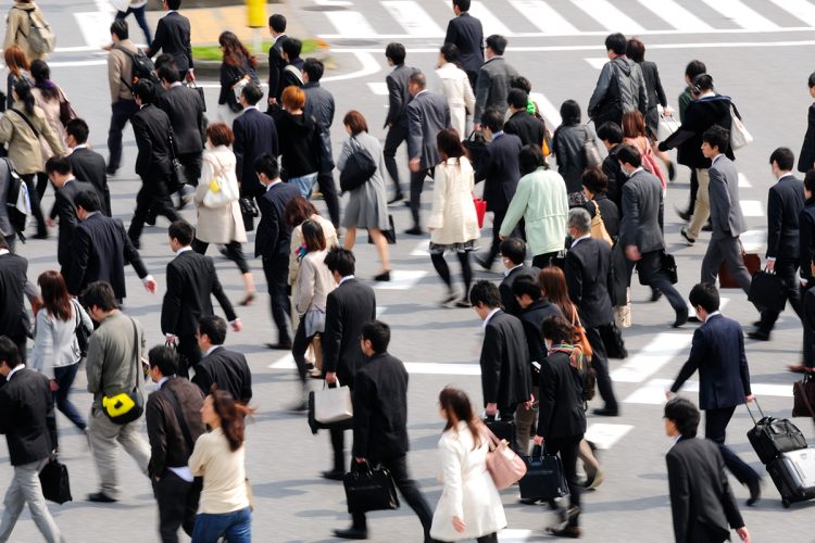 就活生や会社員にとっては尽きない、仕事に対する不安や心配（イメージ：時事通信フォト）