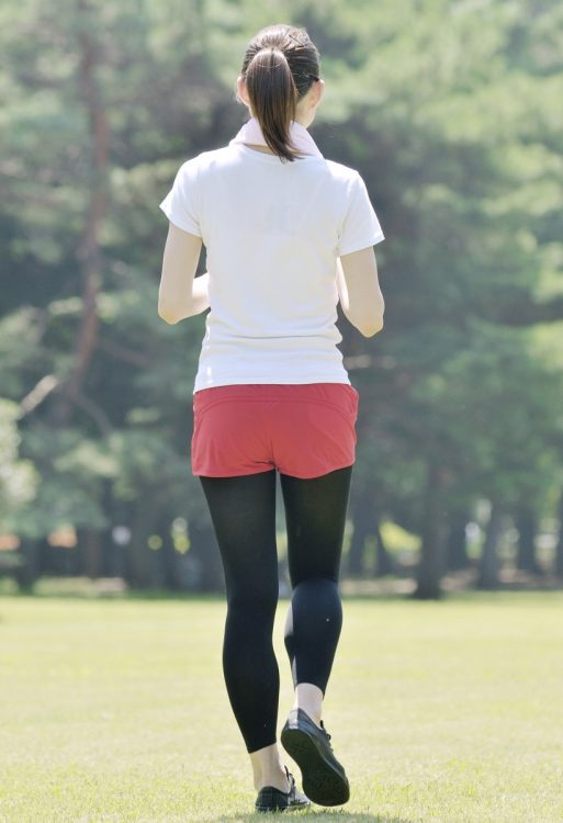 筋力を鍛えることも大切（写真／PIXTA）