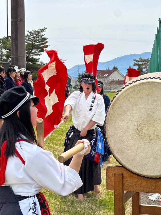 盛岡第一は伝統のバンカラ応援で知られる（筆者撮影）