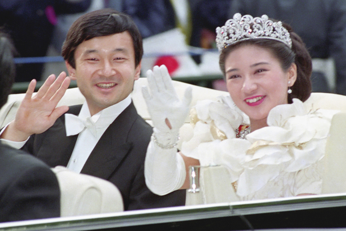 現在の天皇皇后両陛下の御成婚記念の扇 (山王氏子連合) 天皇陛下 御成婚記念 扇子 和装 - メルカリ