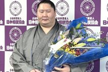 逸ノ城「電撃引退」で割りを食った力士の涙目　十両昇進を逃し“逸失利益200万円以上”の幕下力士も