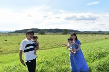 育休中の夫婦、0歳双子と北海道プチ移住! 移住体験住宅は畑付き、スーパー代わりの産直が充実。豊頃町の暮らしをレポート